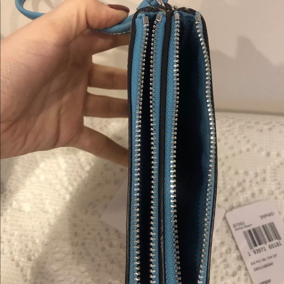 COACH Wallet Wrist-let Khaki Blossom Leather - Picture 3 of 4